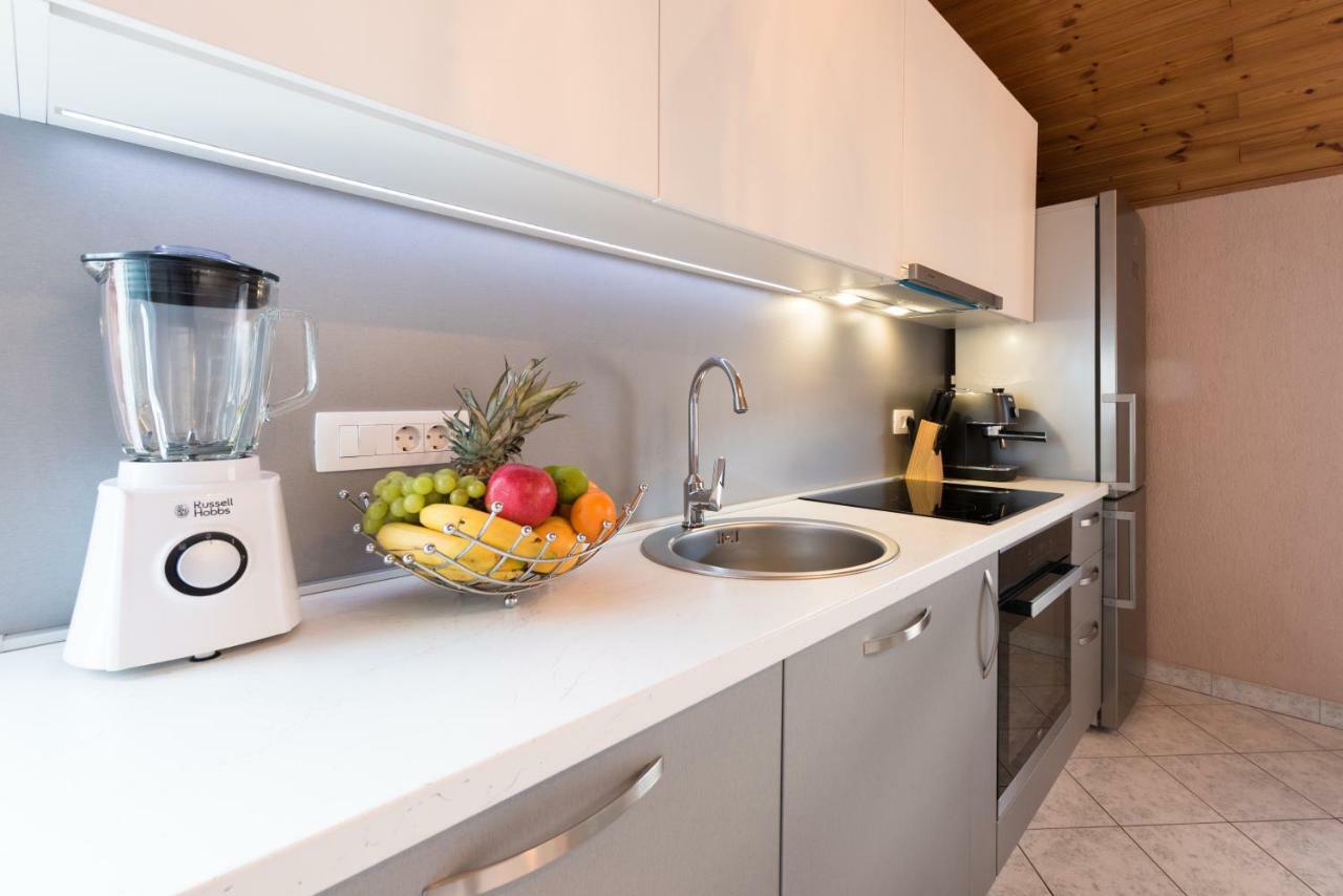 Lola Apartment Veprinac Ngoại thất bức ảnh