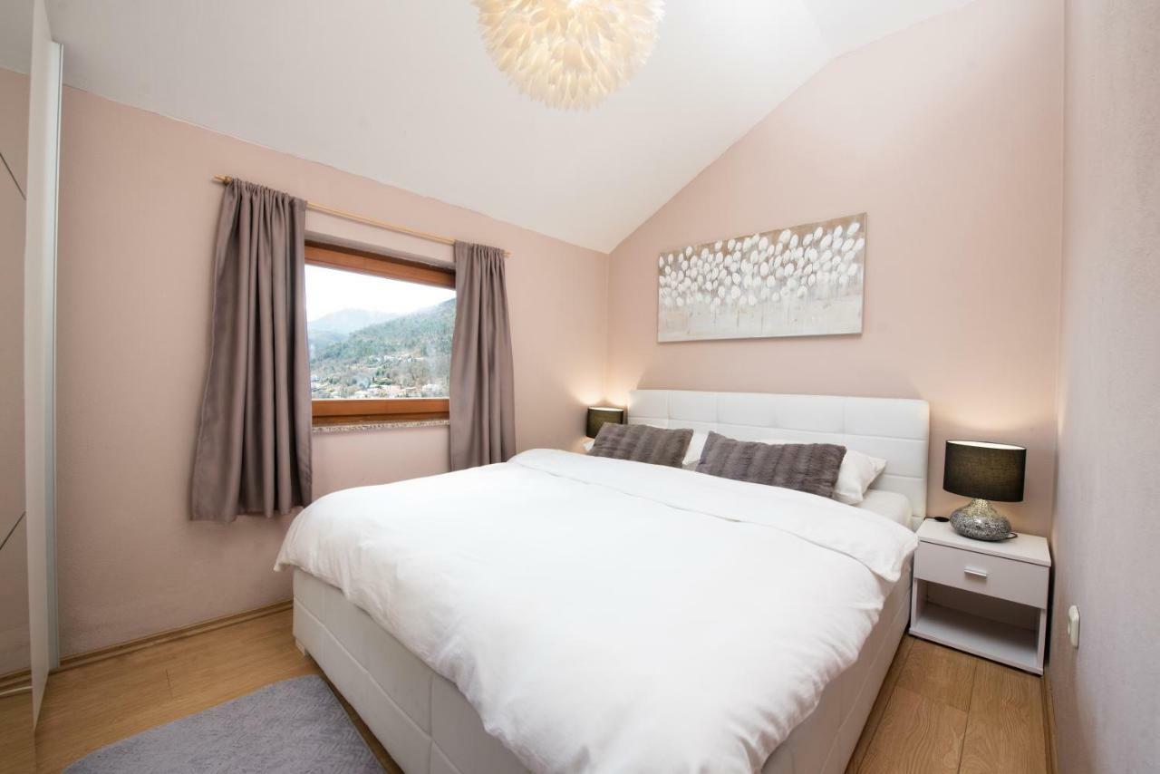 Lola Apartment Veprinac Ngoại thất bức ảnh