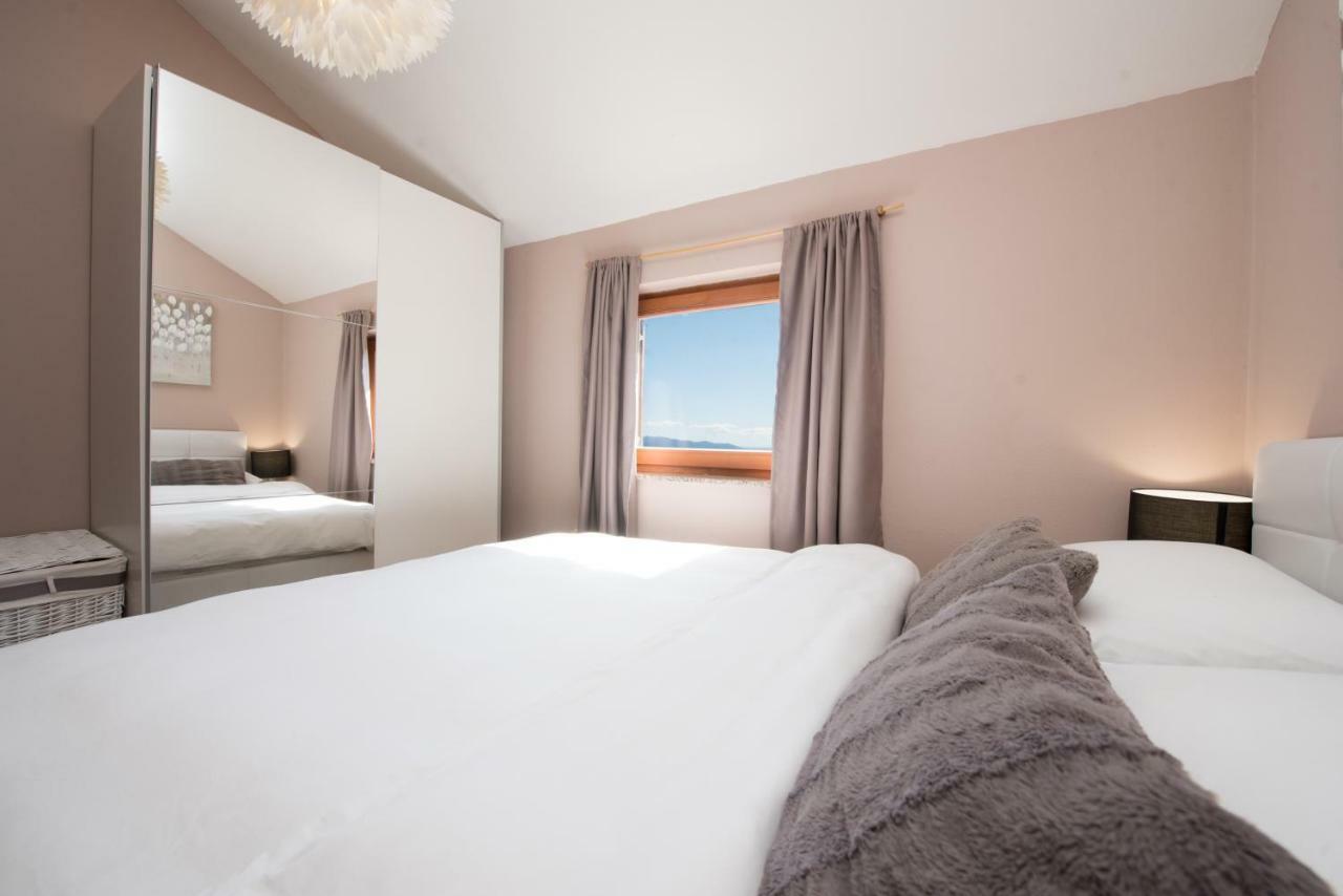 Lola Apartment Veprinac Ngoại thất bức ảnh